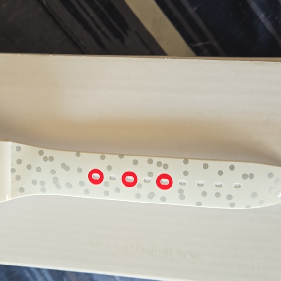 Swatch White With Reflective Dial. New In Box. SUOZ260S Number 1814/8888 - Picture 4 of 5